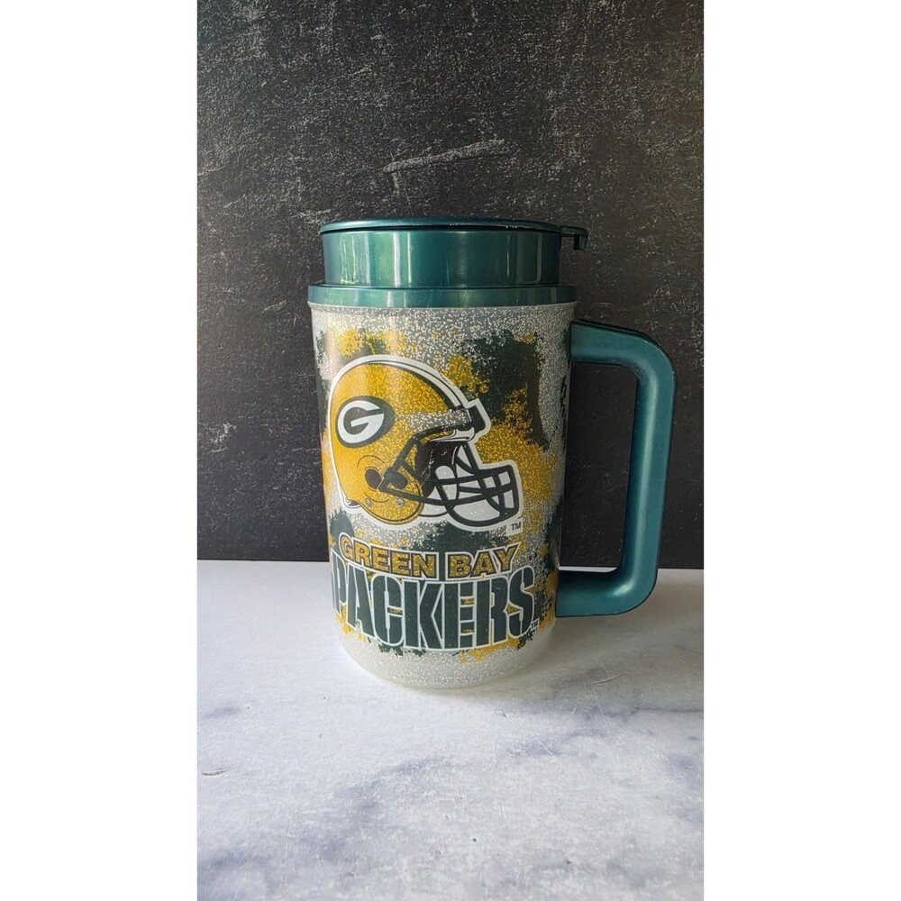 Vintage NFL Football Green Bay Packers McDonald’s Coca-Cola Mug 10 OZ.